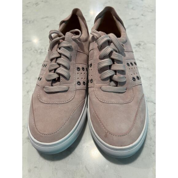 Halogen Women’s Lace Up‎ Camila Suede Lightweight Active Sneakers Size 9.5 Pink - Picture 1 of 9